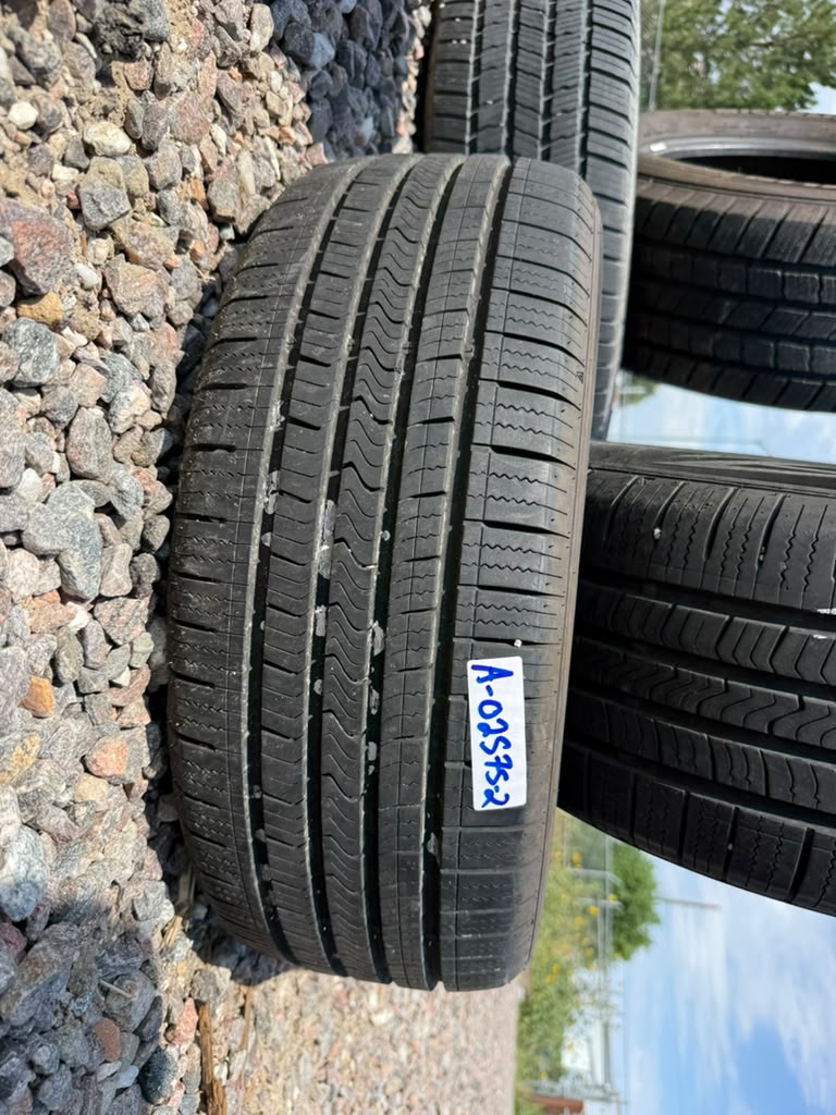205/55R16 Pair (2 Used Tires) Crossmax CTI