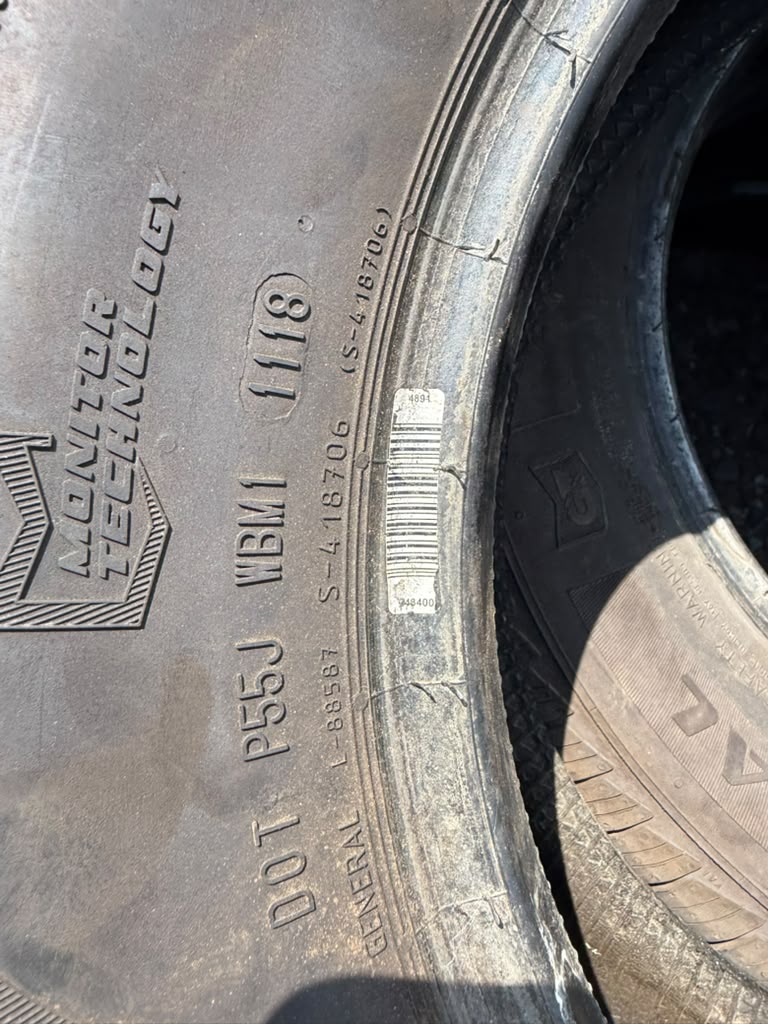 215/60R15 Set (4 Used Tires) General Altimax RT43