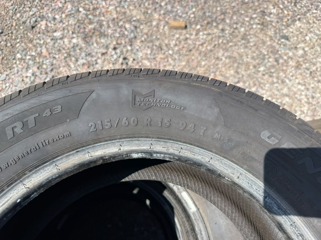 215/60R15 Set (4 Used Tires) General Altimax RT43