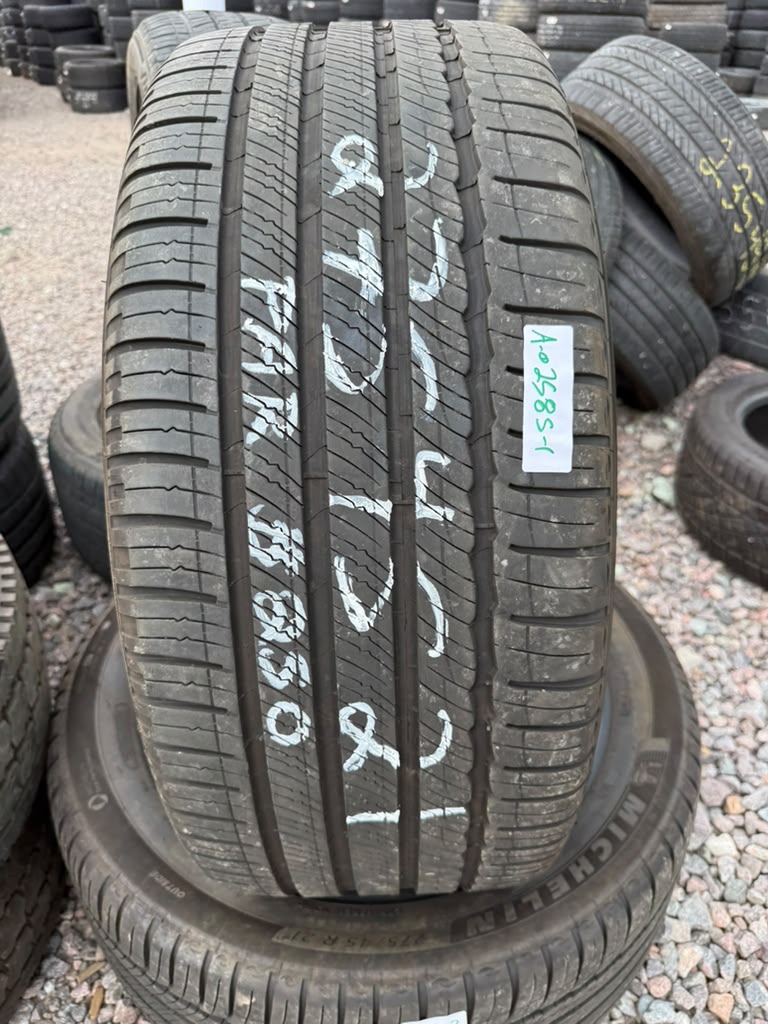275/45R21 Pair (2 Used Tires) Michelin Primacy Tour