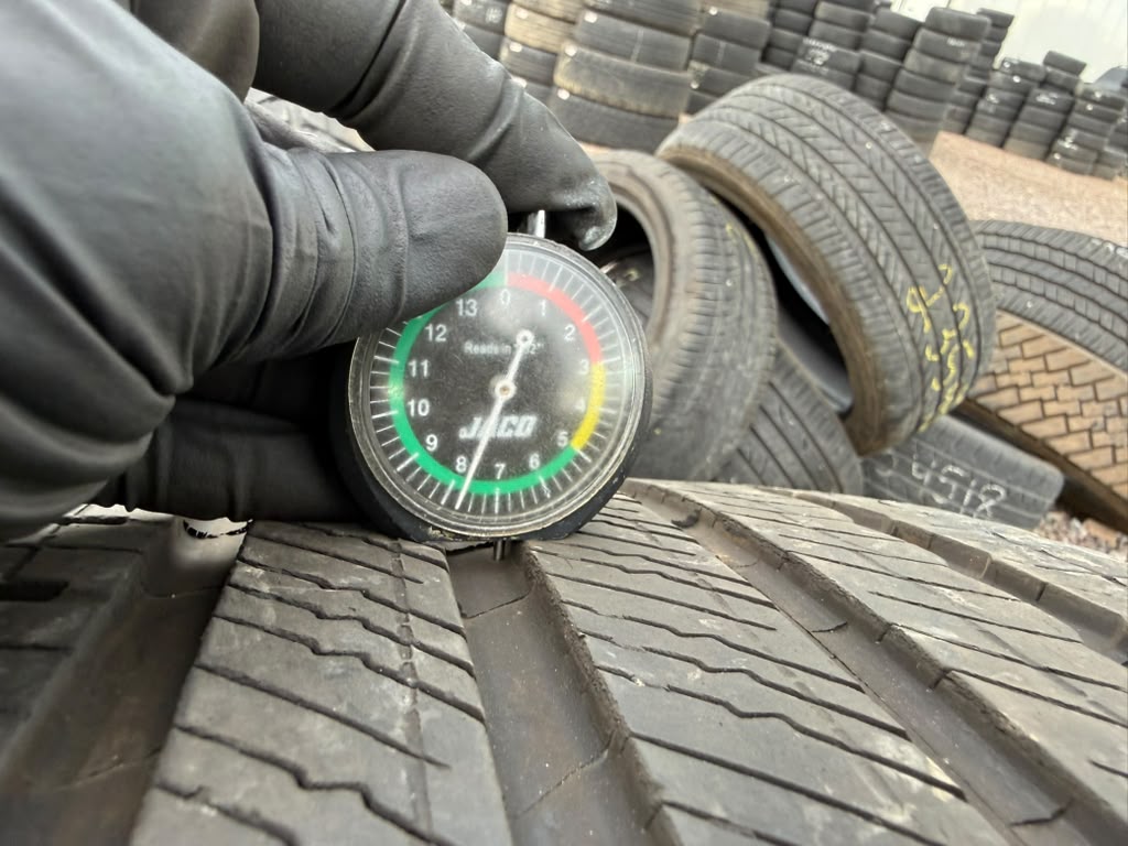 275/45R21 Pair (2 Used Tires) Michelin Primacy Tour