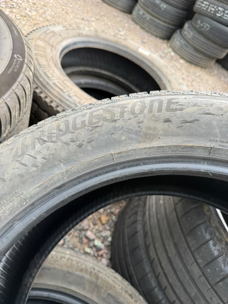 275/50R22 Pair (2 Used Tires) Bridgestone Alenza AS02