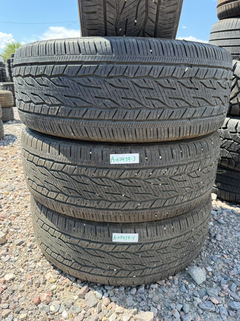 255/55R20 Set (4 Used Tire) Continental CrossContact