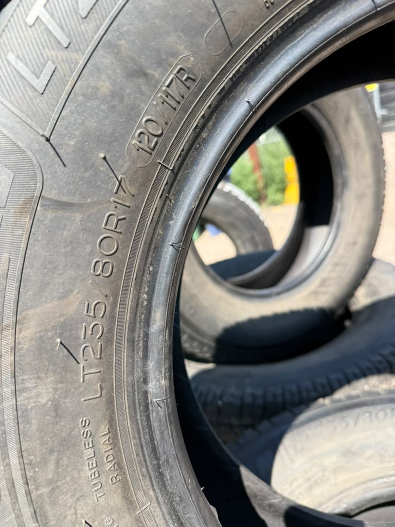 LT235/80R17 Set (6 Used Tires) Michelin Primacy XC