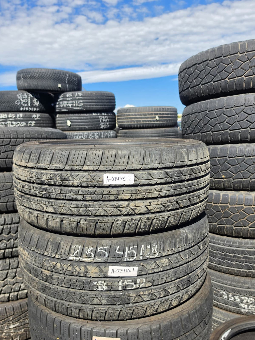 235/45R18 Pair (2 Used Tires) Milestar Ms932