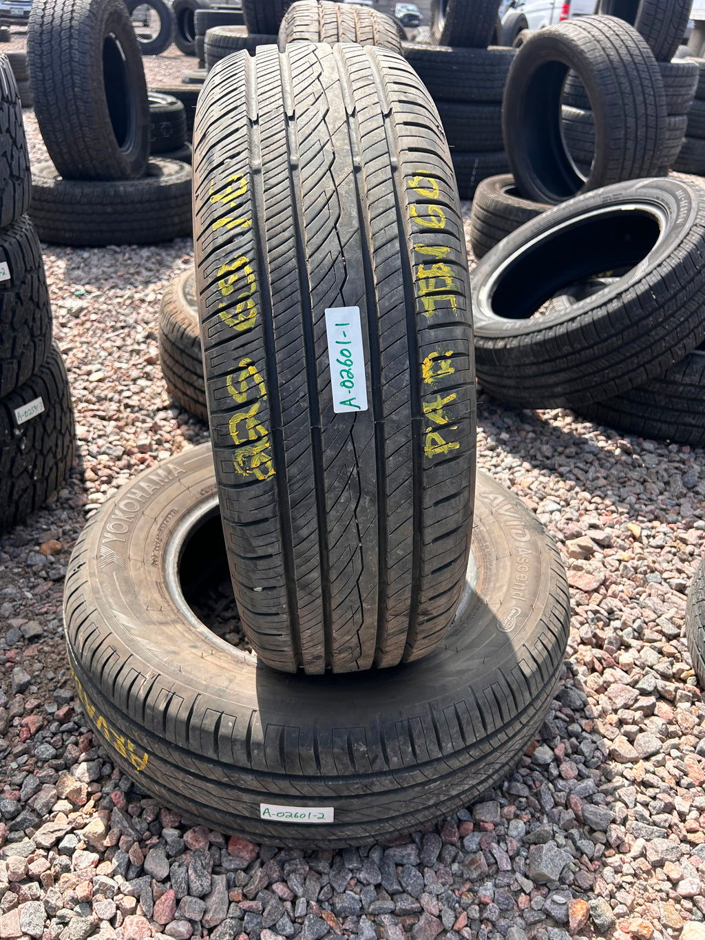 225/65R16 Pair (2 Like New Tires!!) Yokohama Avid Ascend