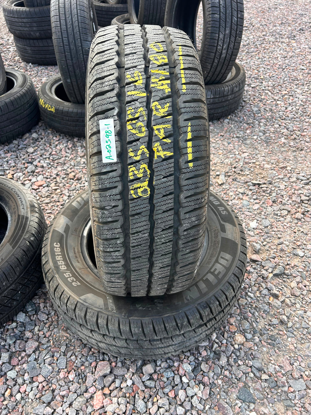 235/65R16 Pair (2 Like New Tires!!) Delinte DV3 LMD