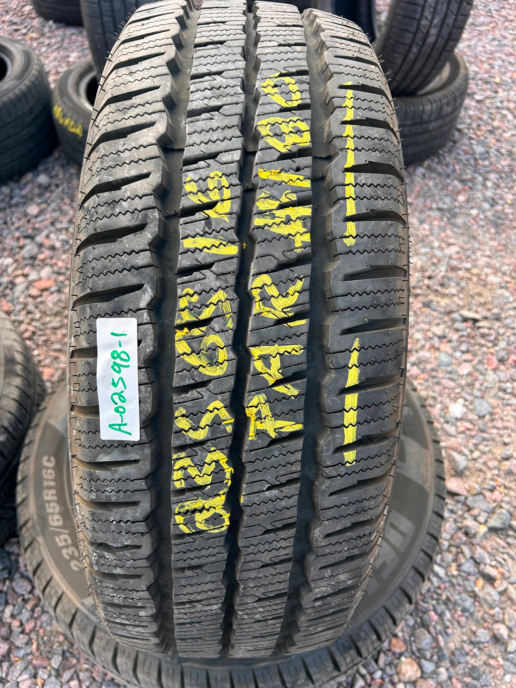 235/65R16 Pair (2 Like New Tires!!) Delinte DV3 LMD