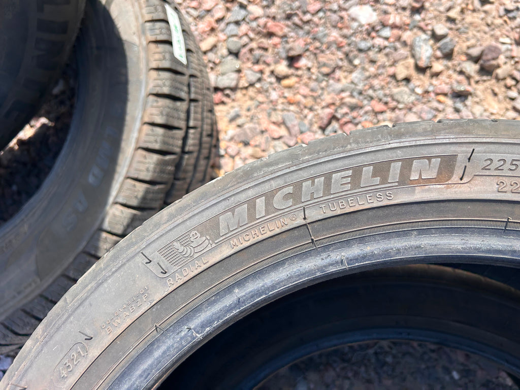 225/40R18 Pair (2 Used Tires) Michelin Pilot Sport 4