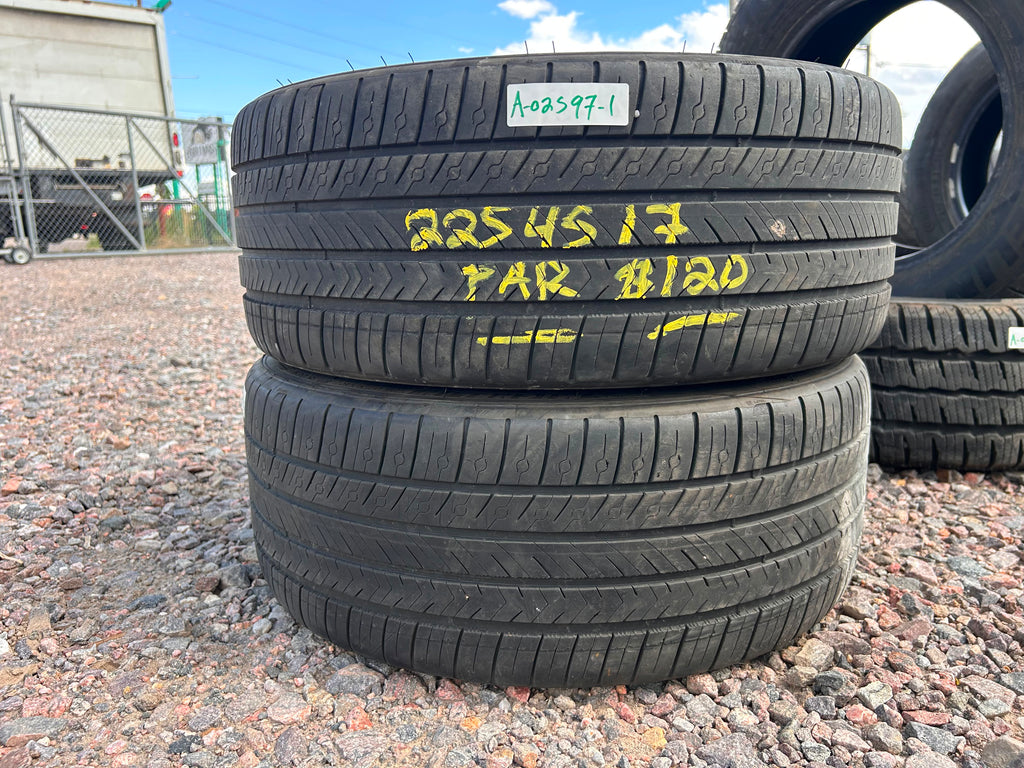 225/40R18 Pair (2 Used Tires) Michelin Pilot Sport 4