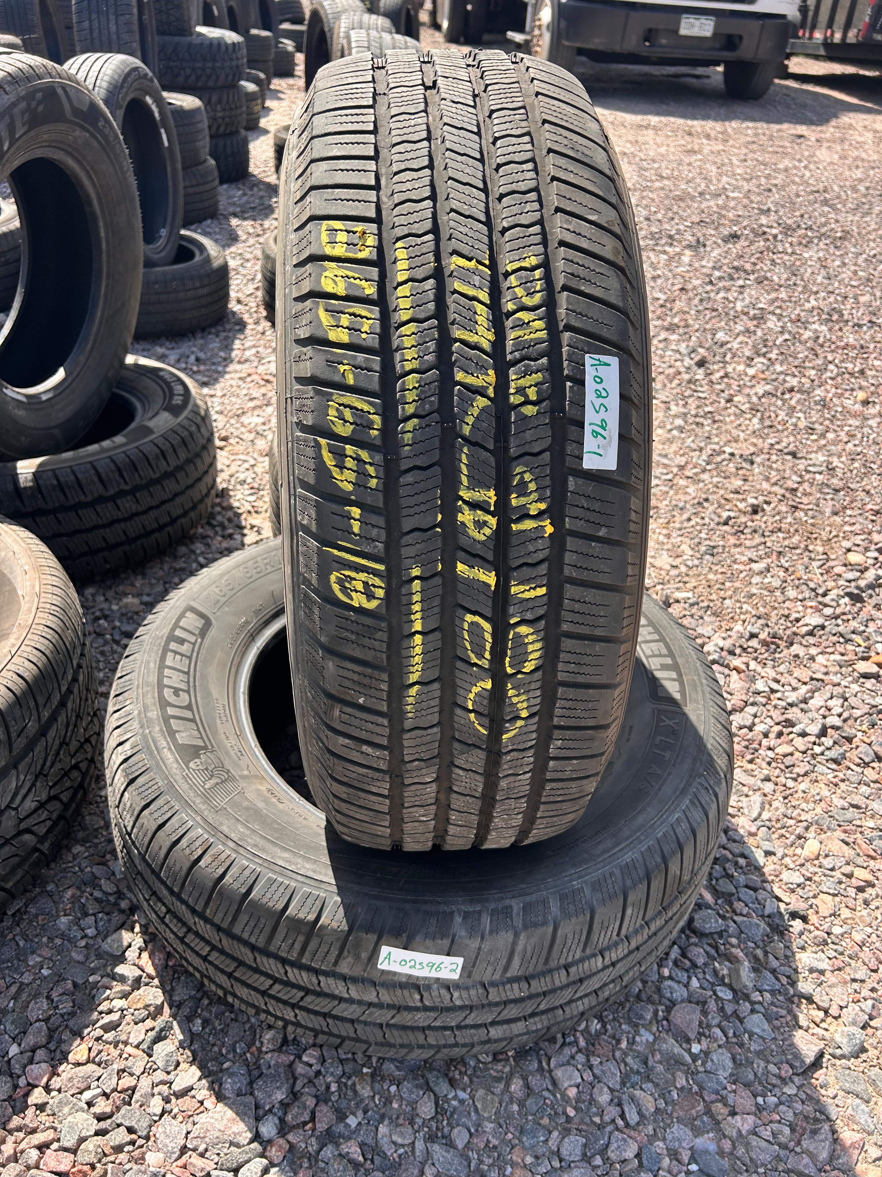 265/65R18 Pair (2 Used Tires) Michelin XLT
