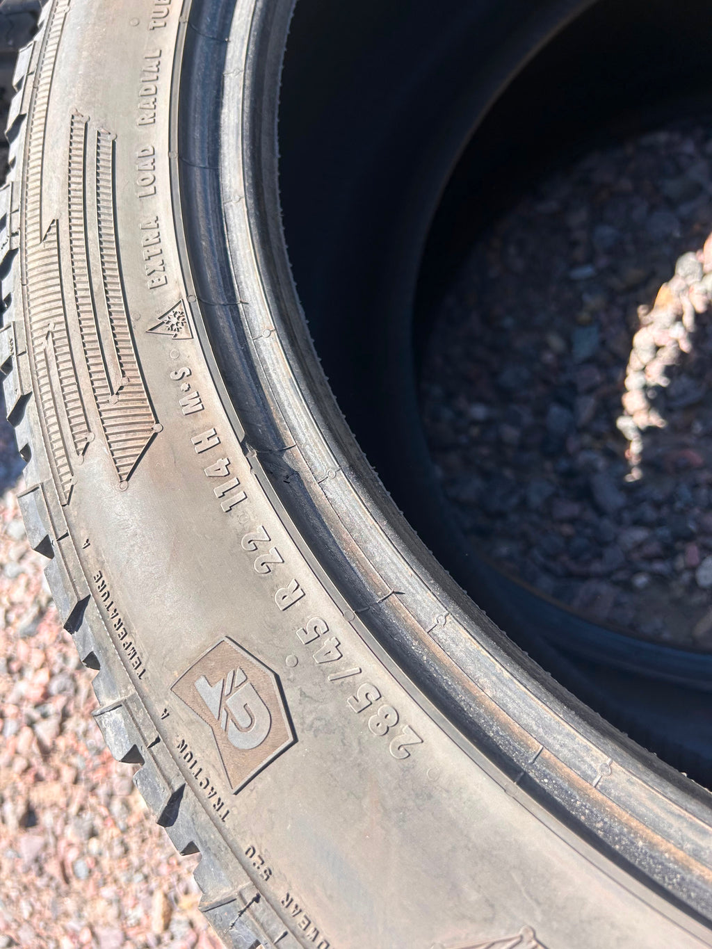 285/45R22 Pair (2 Used Tires) General Grabber