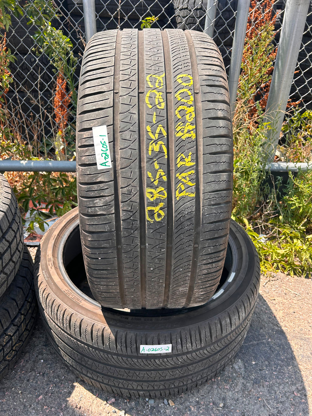 285/35R22 Pair (2 Used Tires) Pirelli Scorpion Zero