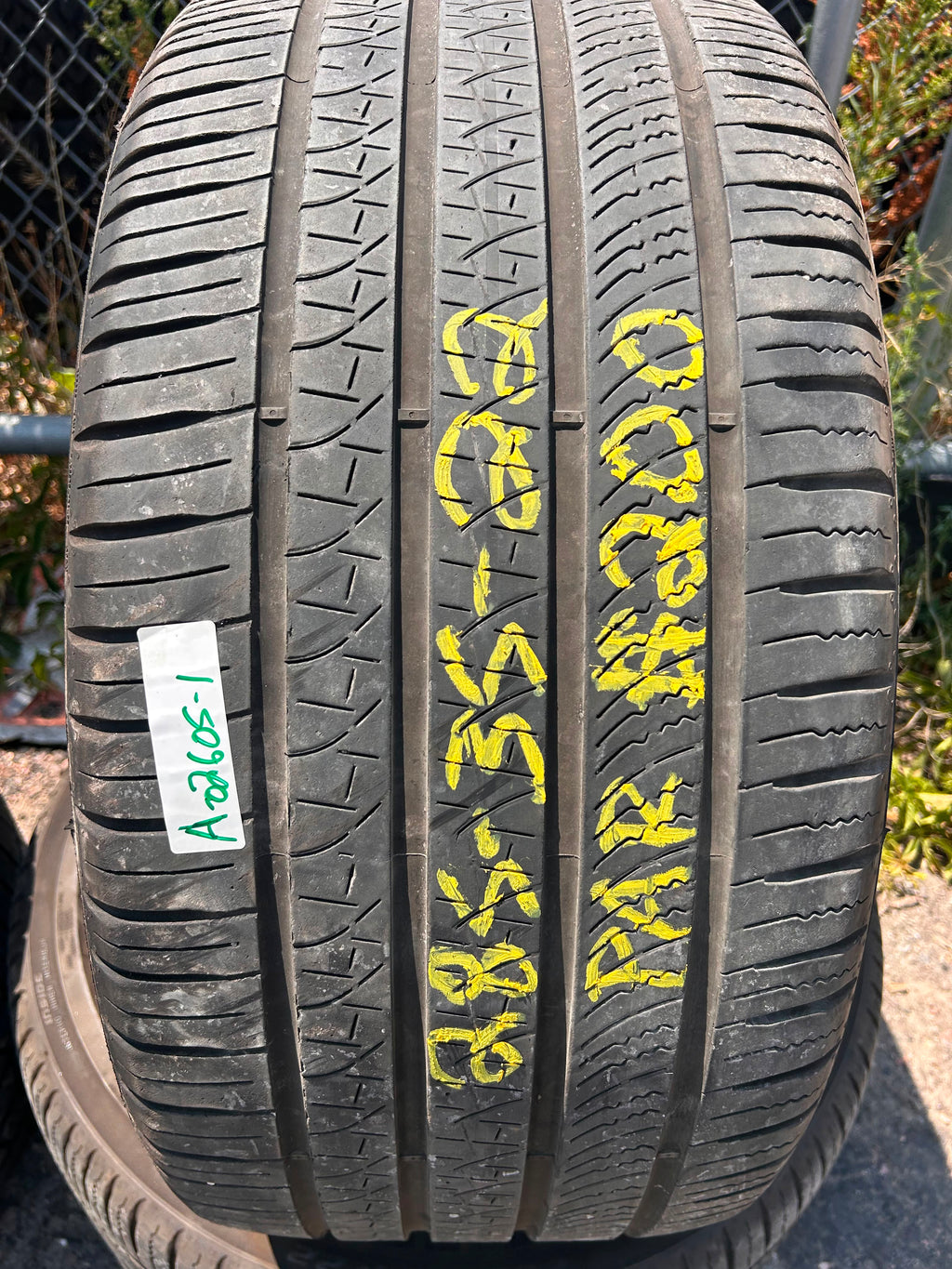 285/35R22 Pair (2 Used Tires) Pirelli Scorpion Zero