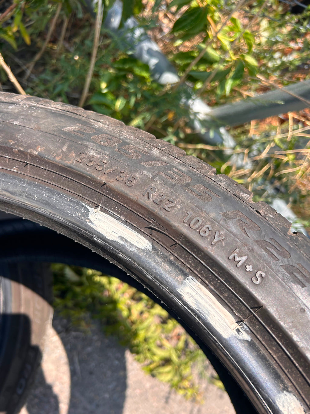 285/35R22 Pair (2 Used Tires) Pirelli Scorpion Zero