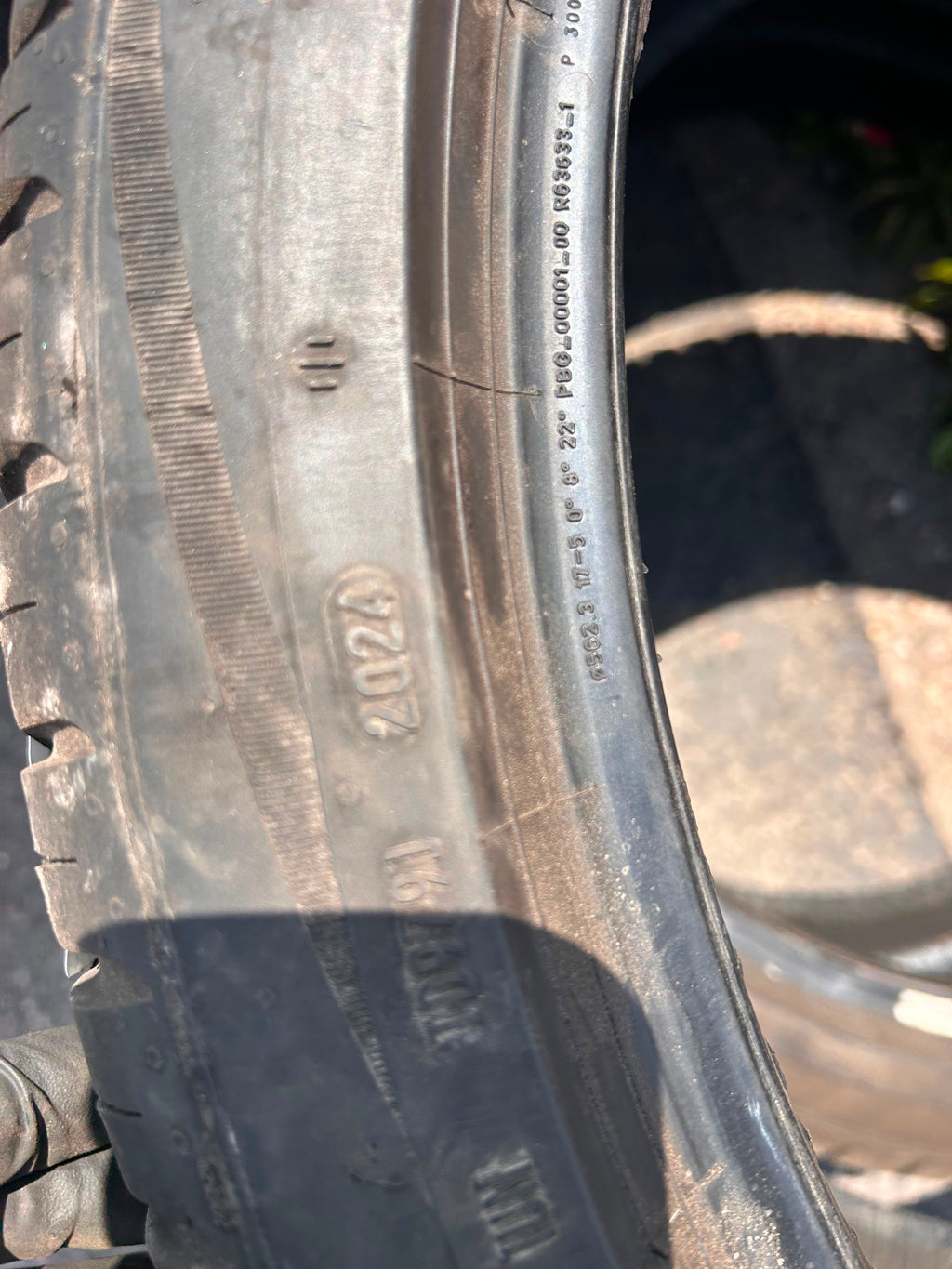 285/35R22 Pair (2 Used Tires) Pirelli Scorpion Zero