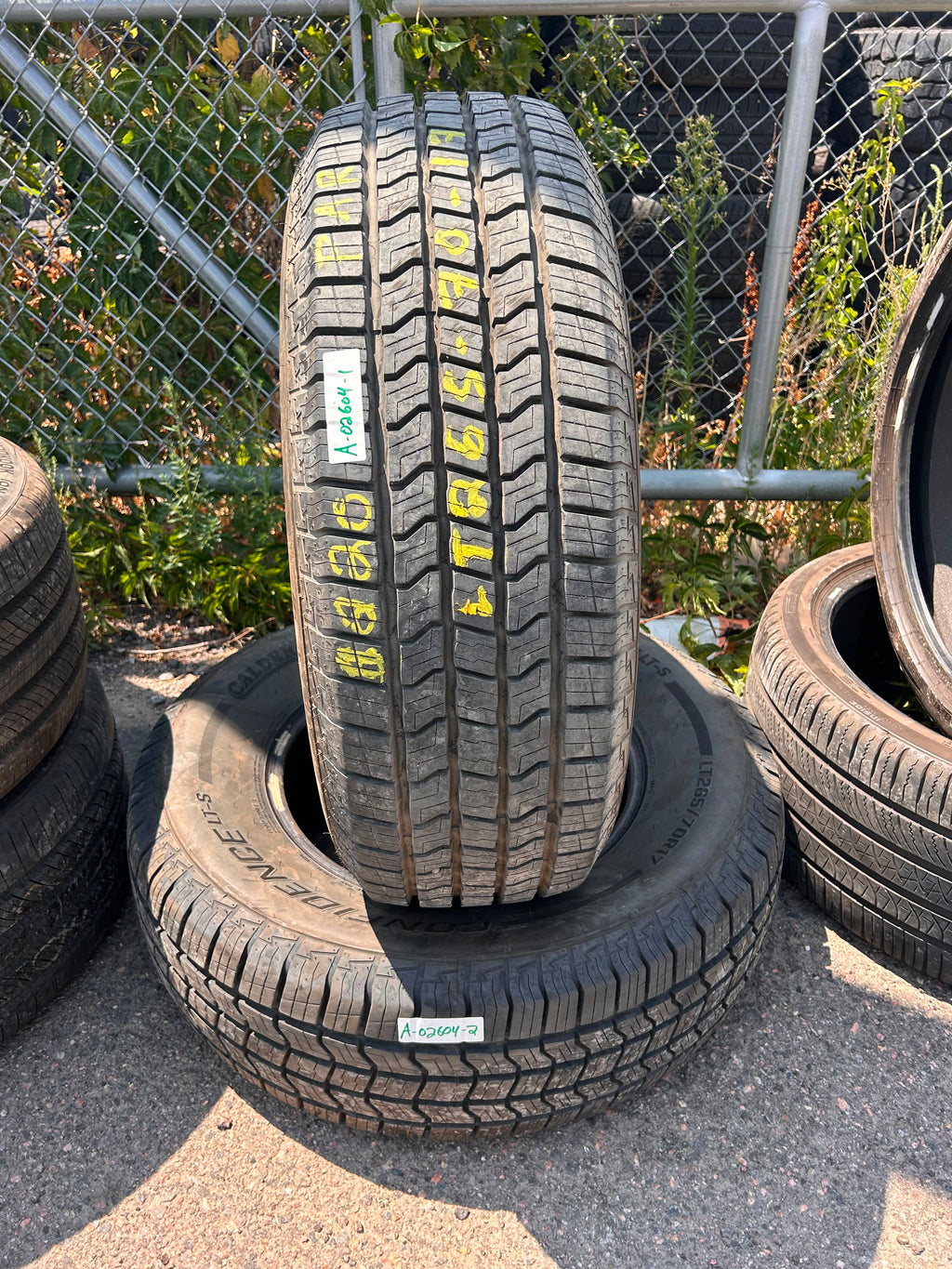 LT265/70R17 Pair (2 Like New Tires!!) Caldera Confidence LT-S