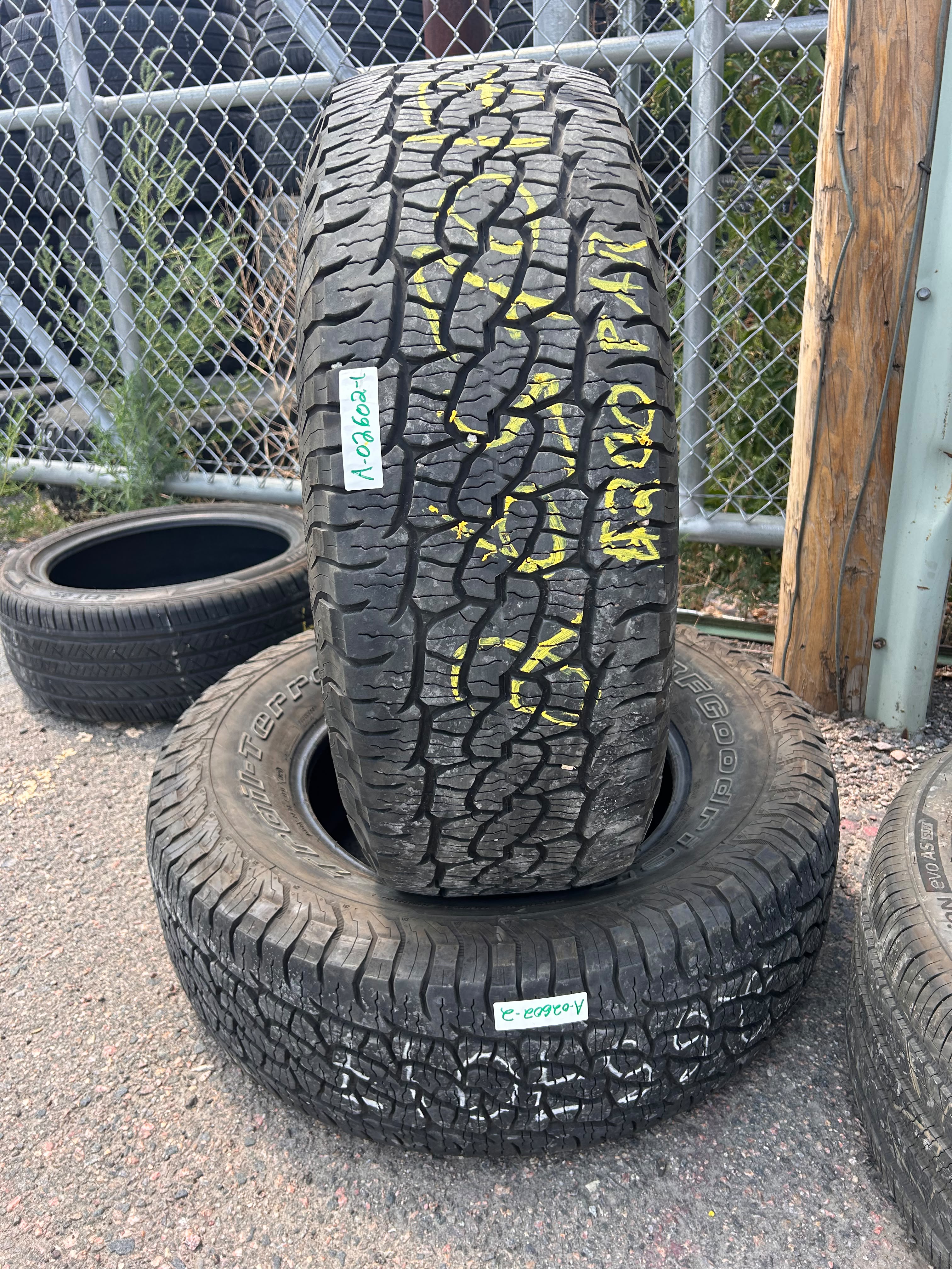 265/70R17 Pair (2 Used Tires) Bfgoodrich Trail Terrain TA