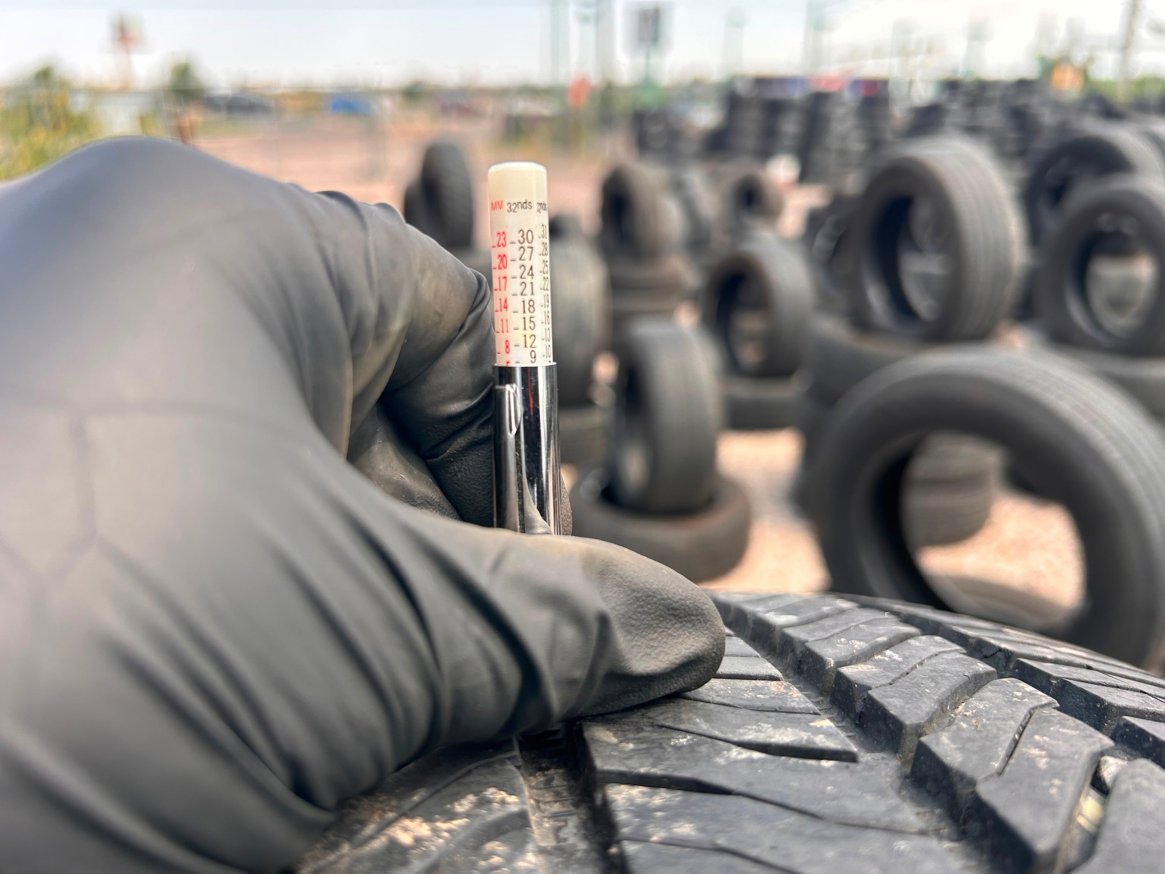 255/65R18 Set (4 Used Tires) Bridgestone Alenza AS02