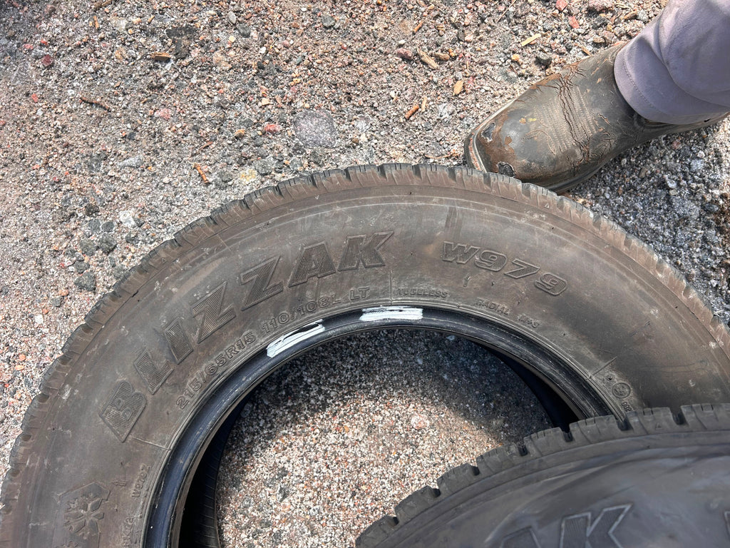 215/65R15 Pair (2 Like New Tires!!) Bridgestone Blizzak W979