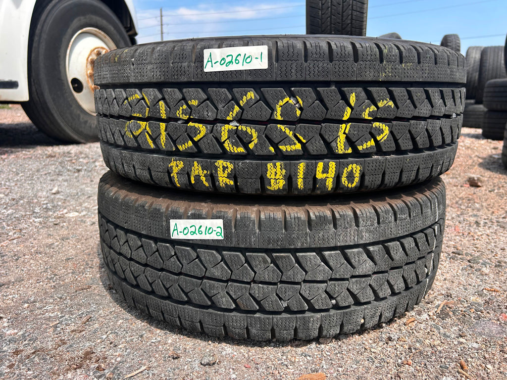 215/65R15 Pair (2 Like New Tires!!) Bridgestone Blizzak W979