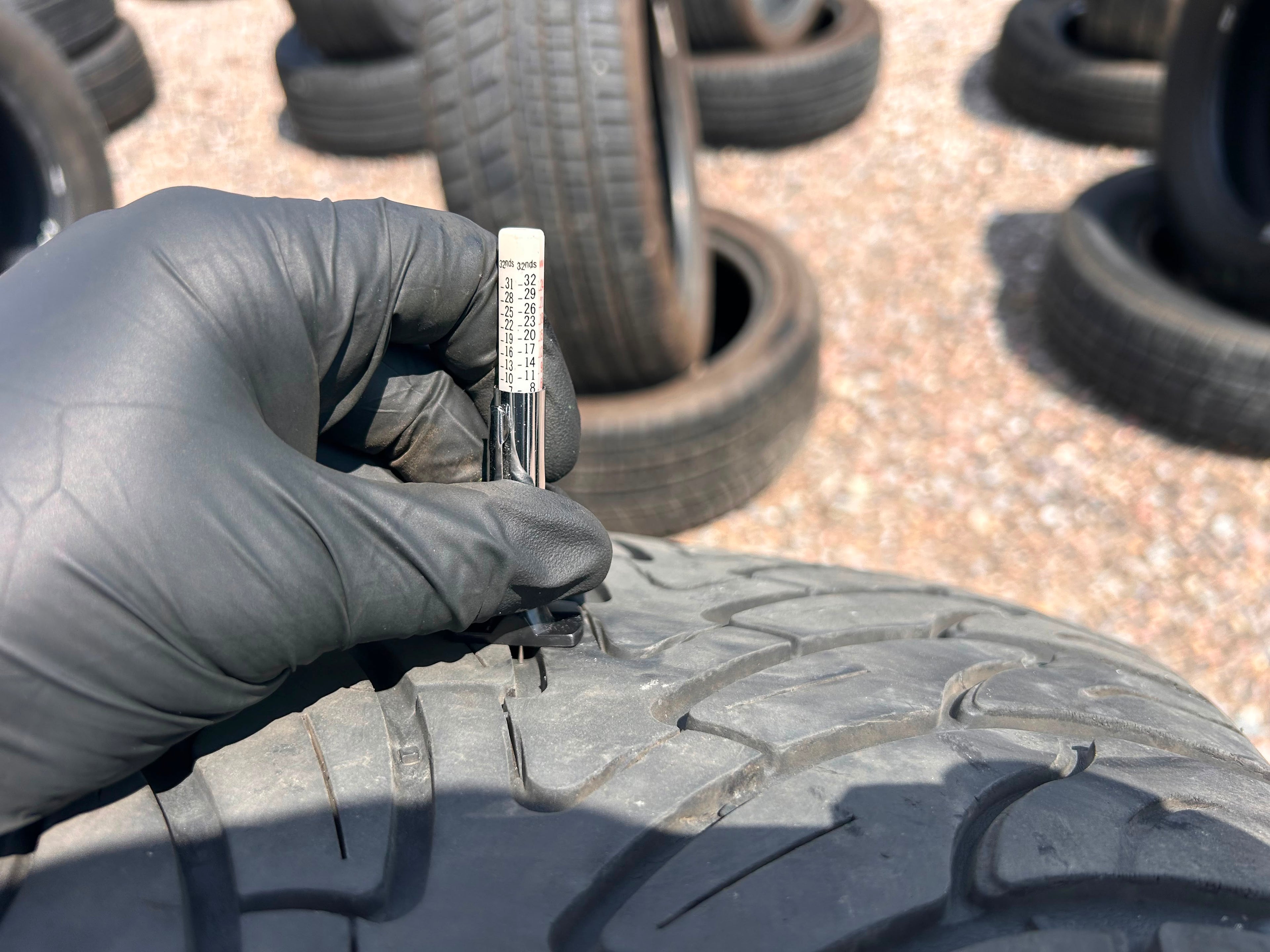275/55R20 Pair (2 Used Tires) Federal Couragia S/U