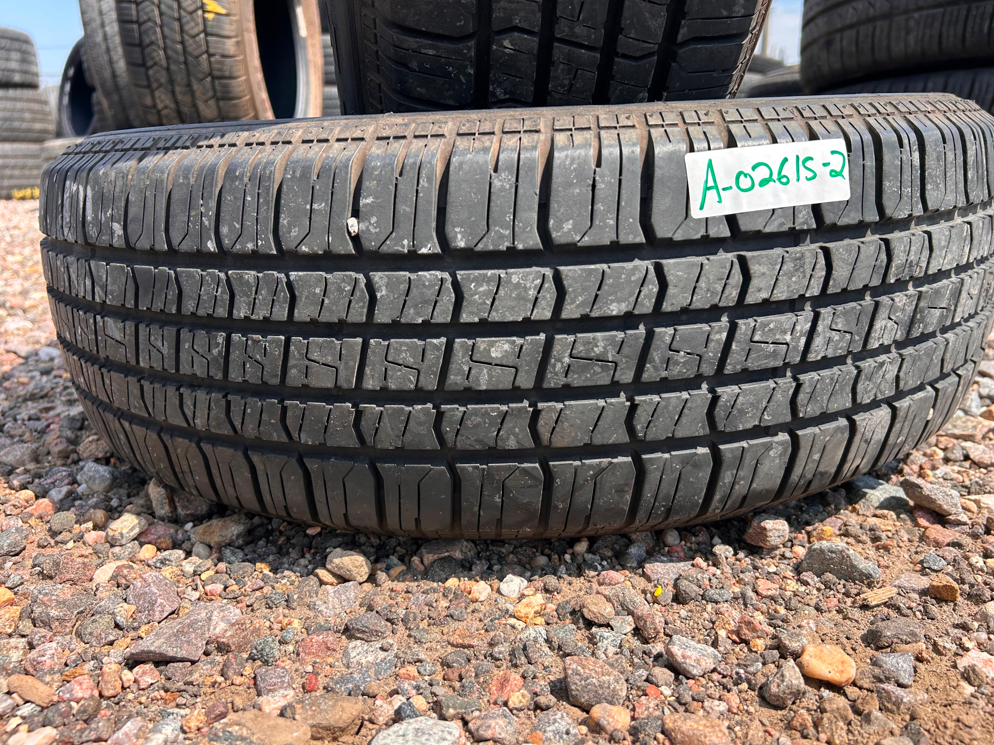 225/70R15 Pair (2 Used Tires) Venezia Classic 787