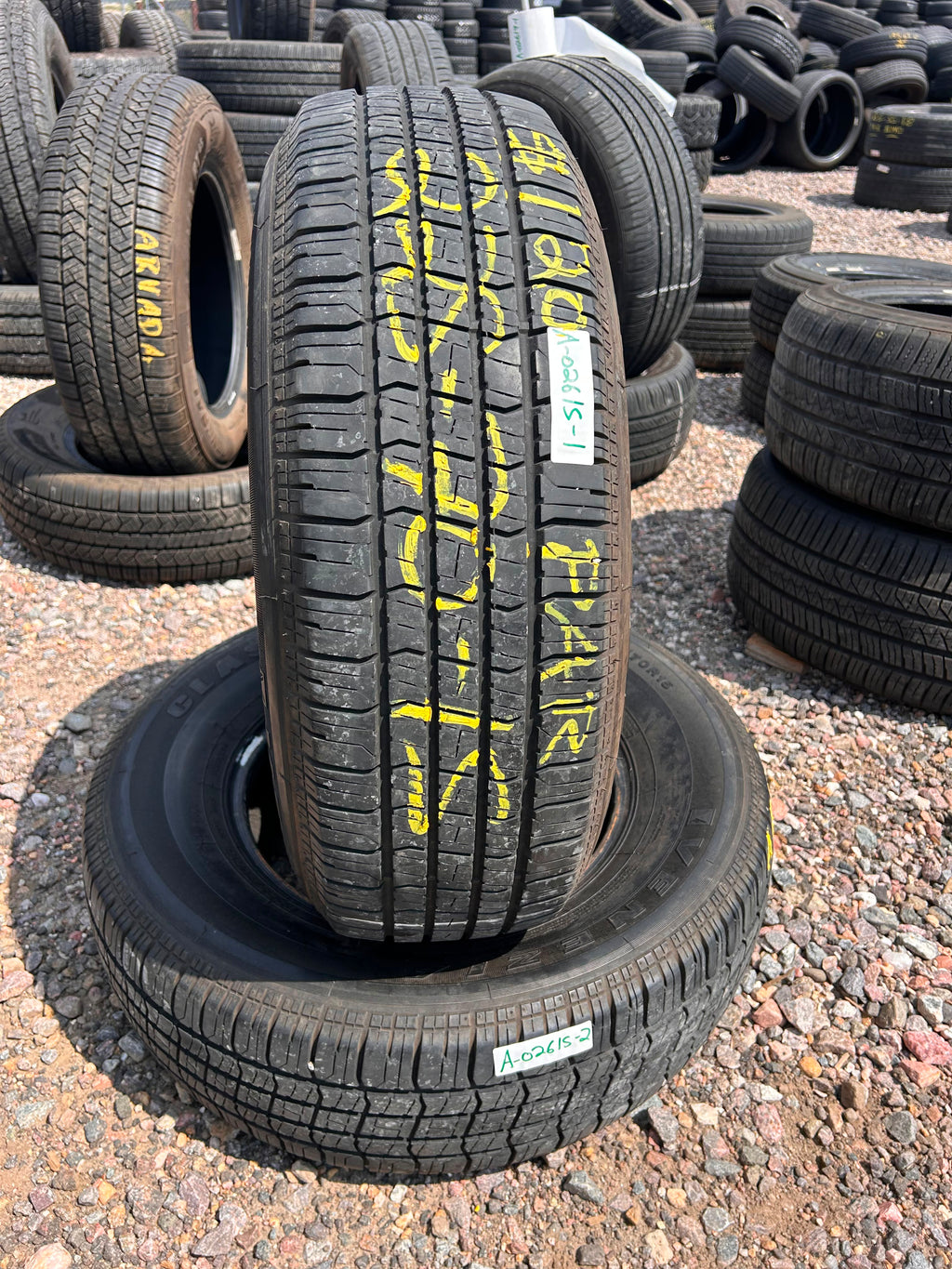 225/70R15 Pair (2 Used Tires) Venezia Classic 787