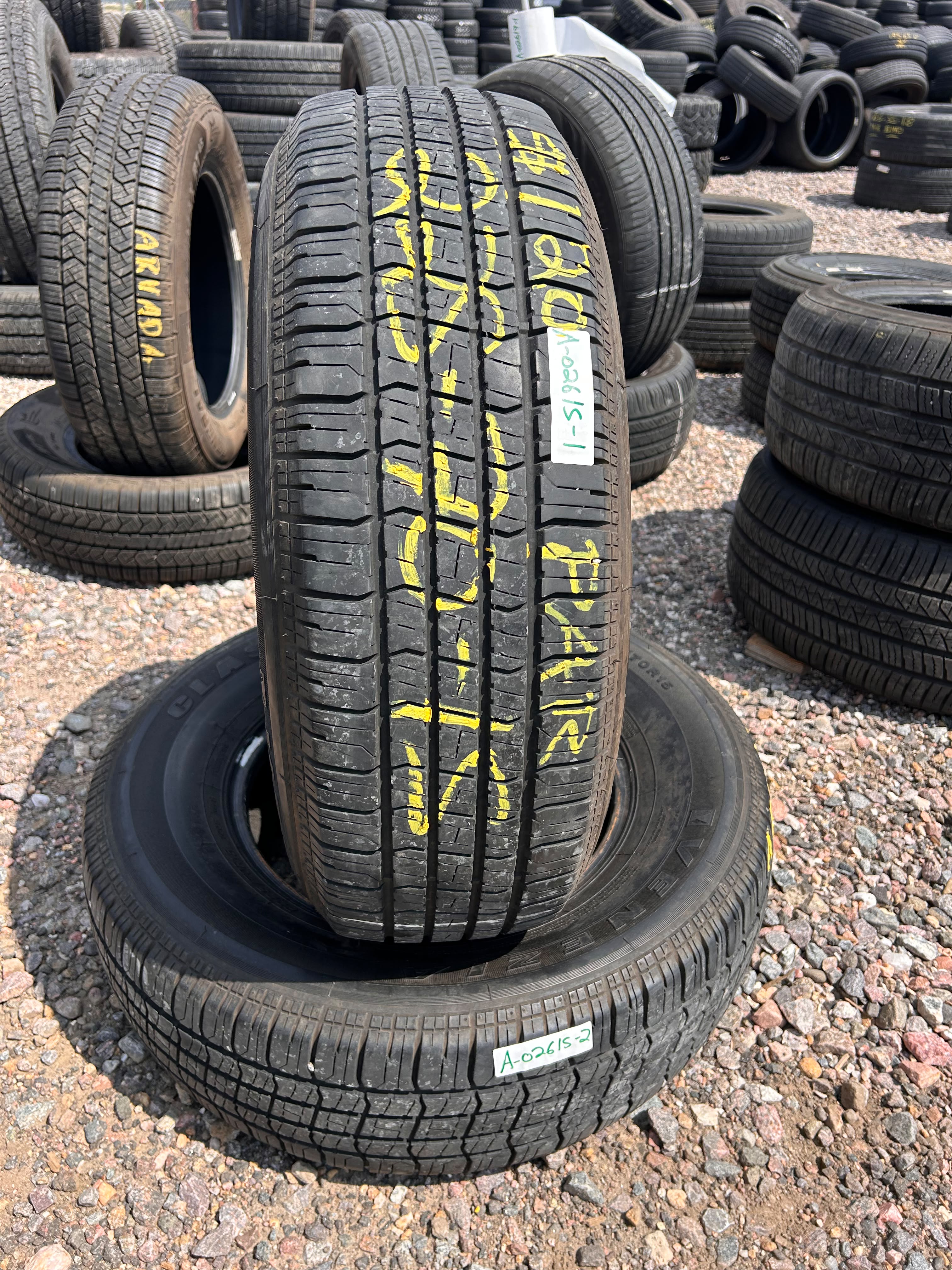 225/70R15 Pair (2 Used Tires) Venezia Classic 787