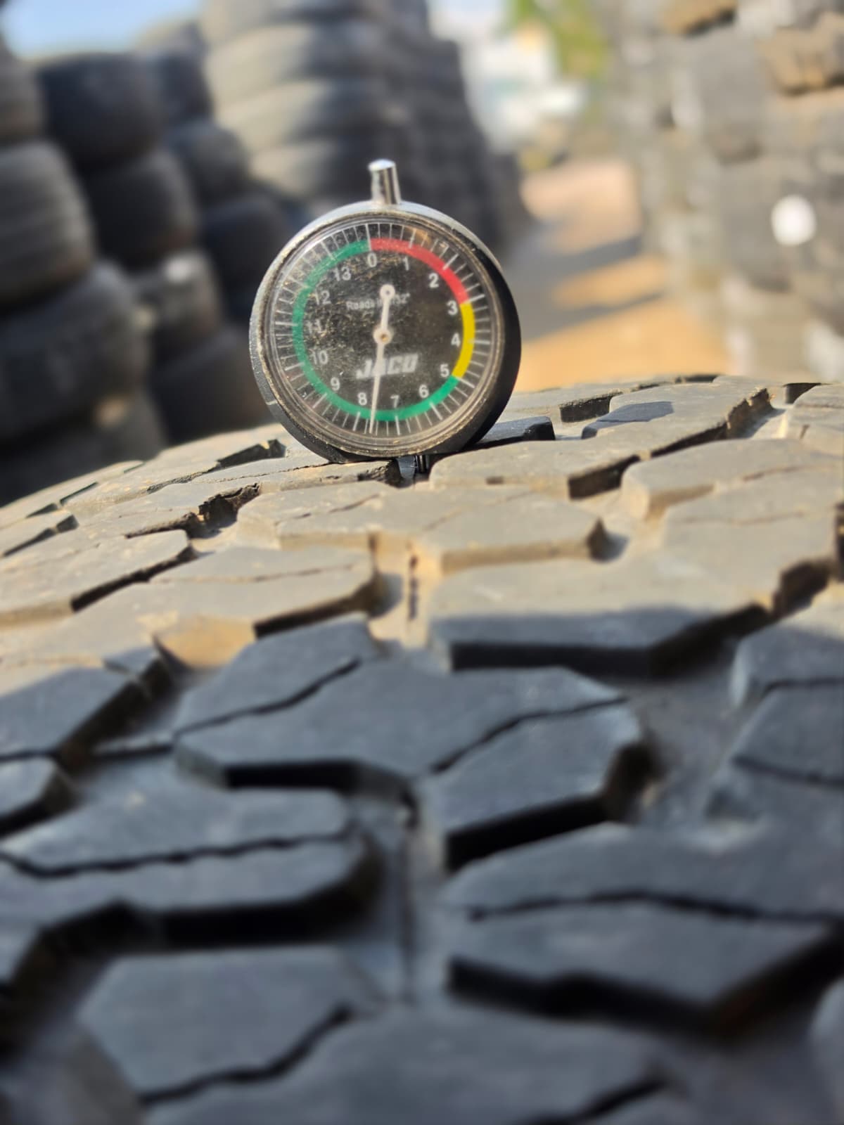 LT315/70R17 Pair (2 Used Tires) Bfgoodrich KO2