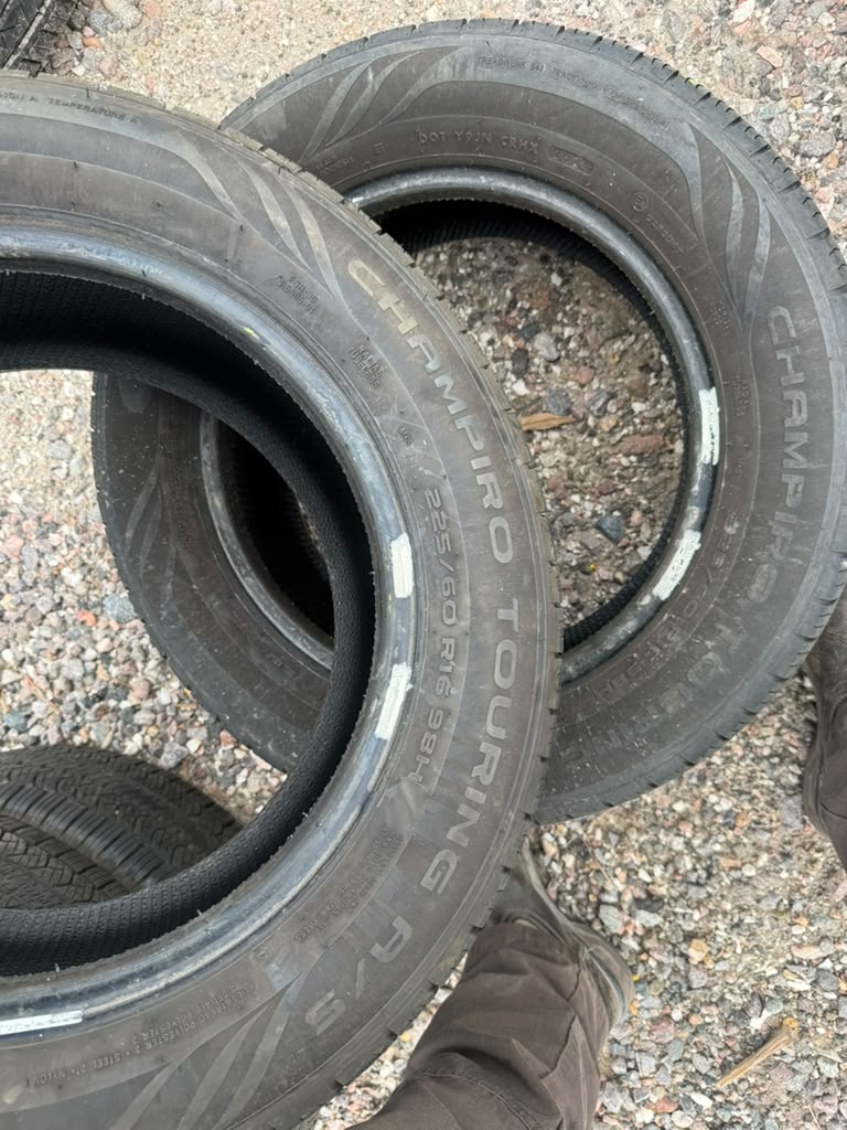 225/60R16 Pair (2 Used Tires) Gt Radial Champiro Touring