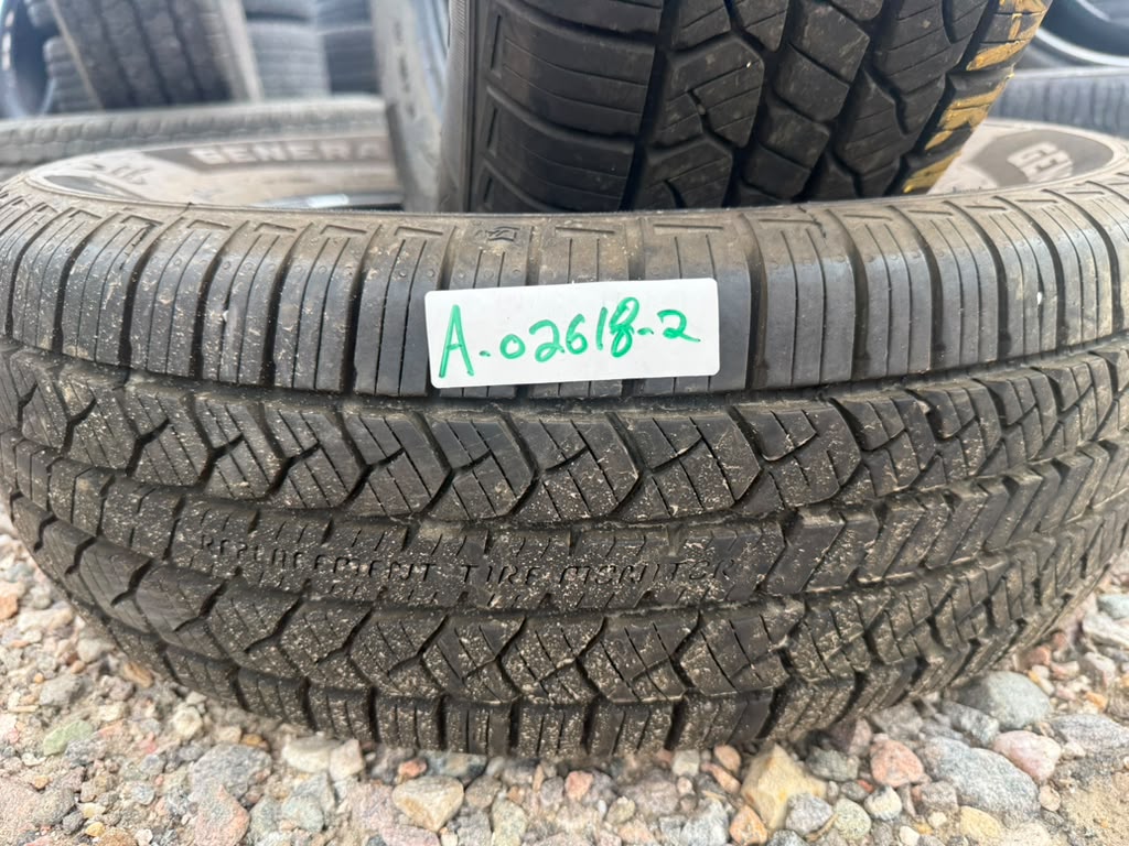 205/70R15 Pair (2 Like New Tires!!) General Altimax RT45