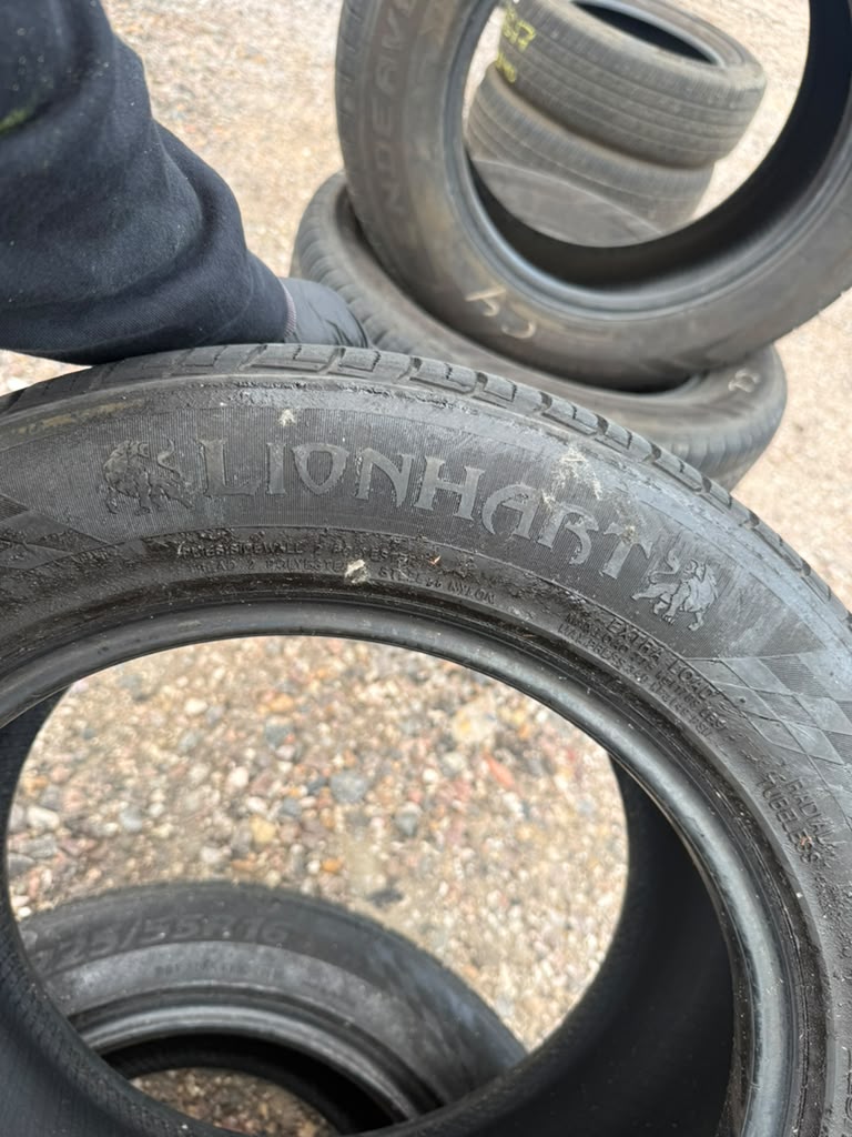 225/55R16 Pair (2 Used Tires) Lionhart LH501