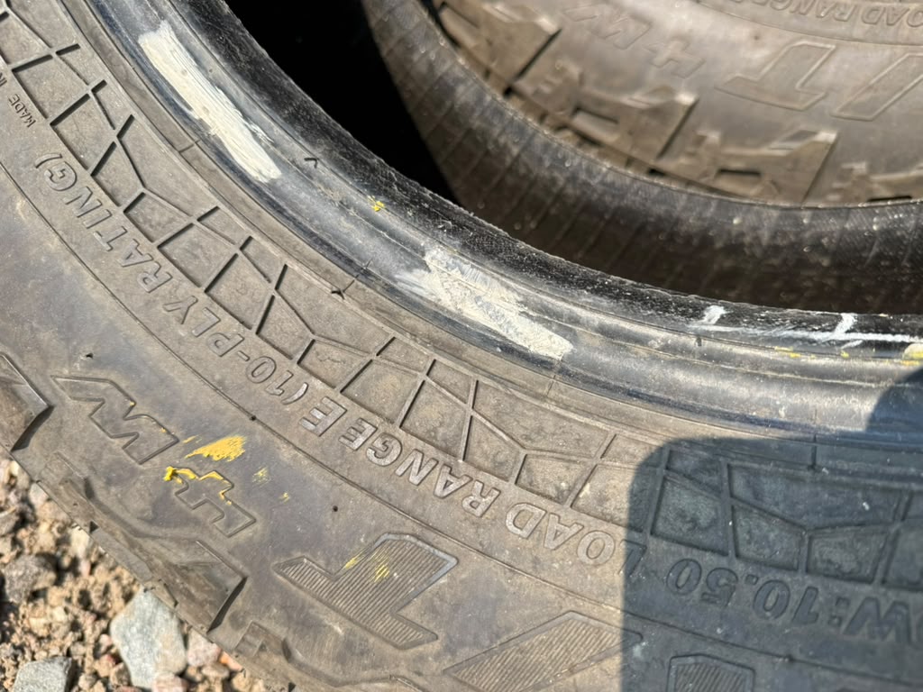 LT265/70R17 Set (4 Used Tires) Falken Wildpeak AT3W