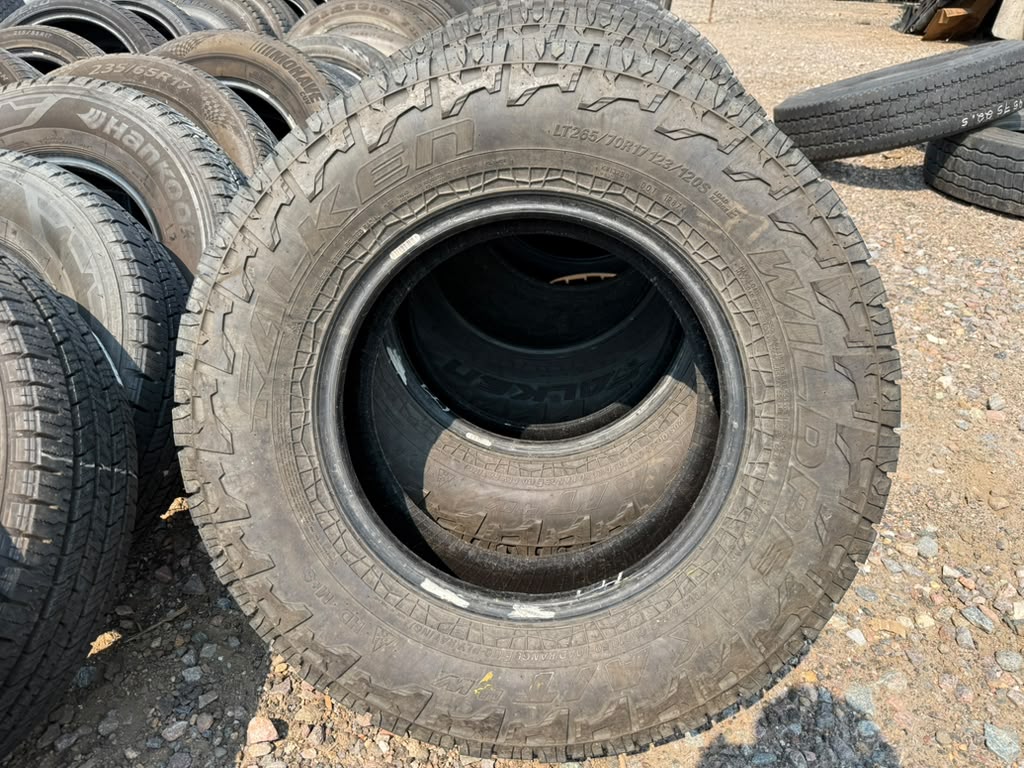 LT265/70R17 Set (4 Used Tires) Falken Wildpeak AT3W