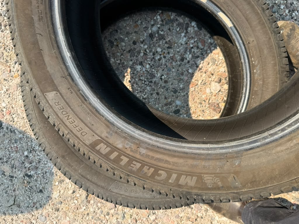 245/50R20 Pair (2 Used Tires) Michelin Defender 2