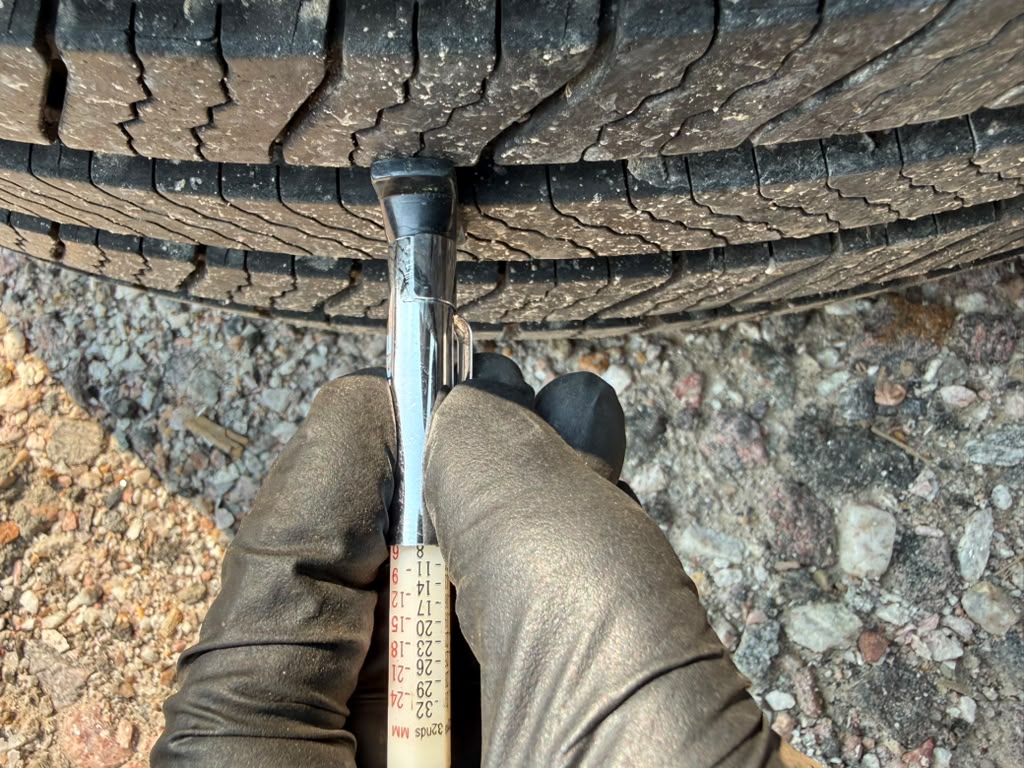 245/50R20 Pair (2 Used Tires) Michelin Defender 2
