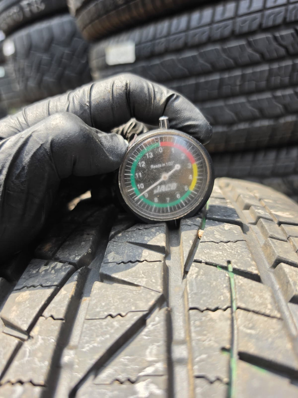 265/65R17 Pair (2 Used Tires) Firestone Destination LE2
