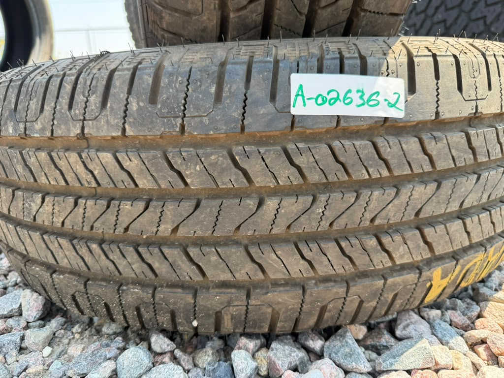 245/60R18 Pair (2 Like New Tires!!) Laufenn X Fit HT