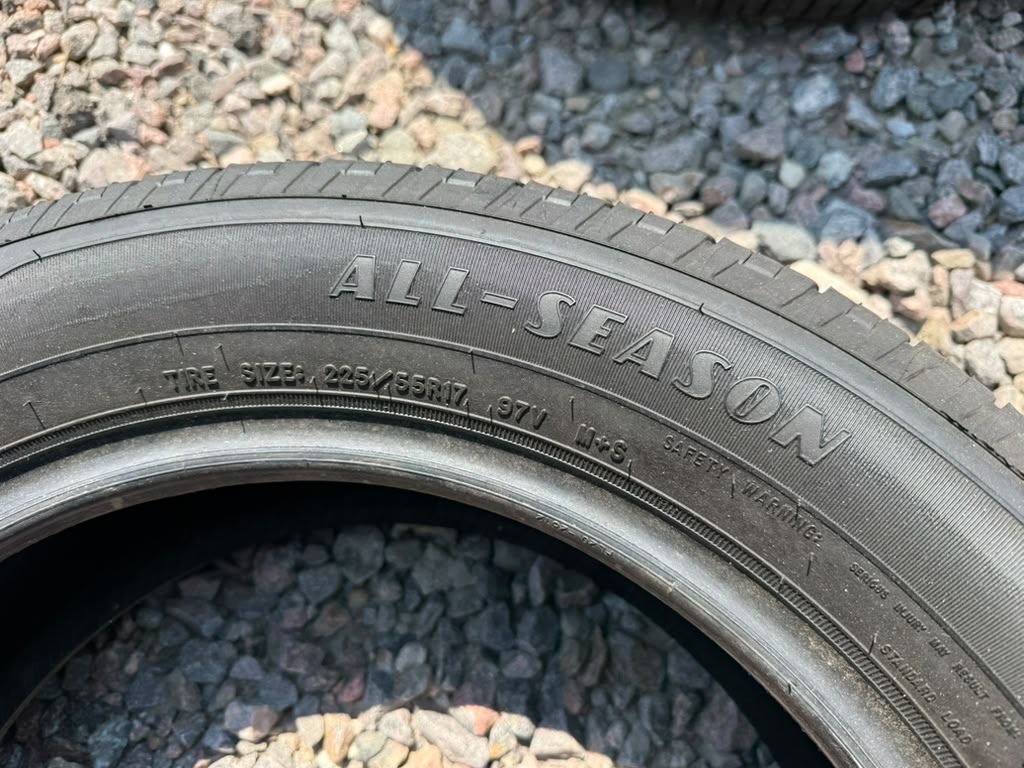 225/55R17 Pair (2 Used Tires) Goodyear Reliant