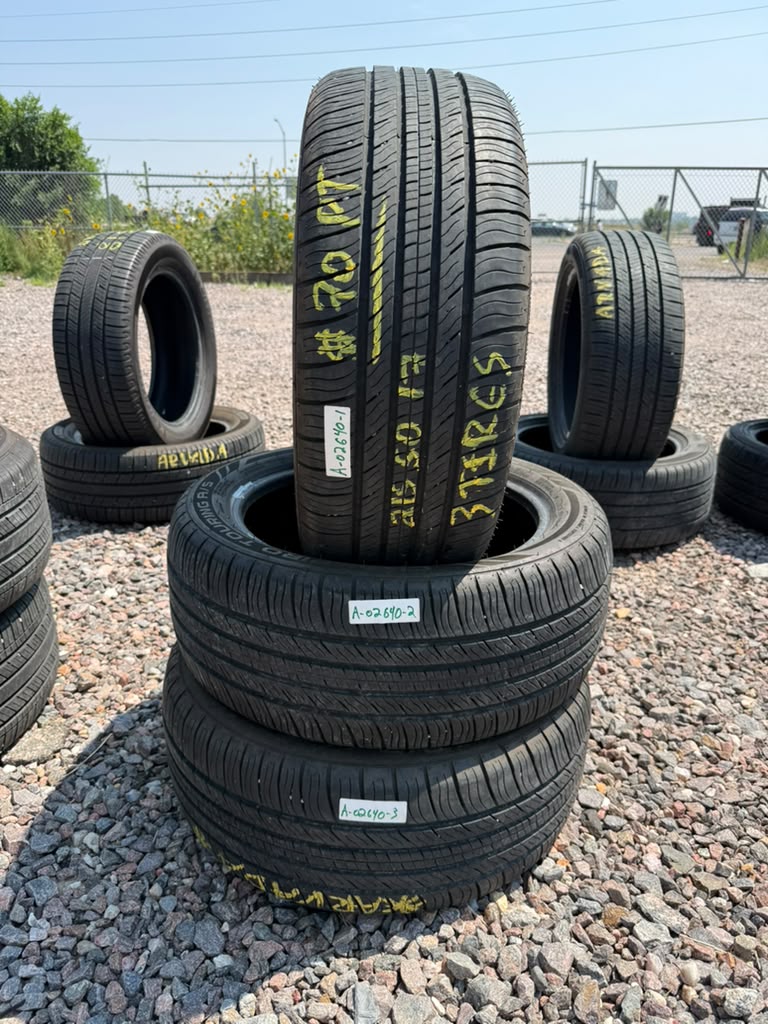 215/50R17 (3 Used Tires) GTradial Champiro Touring