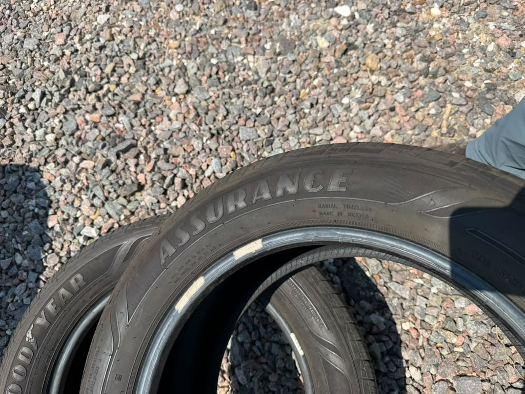 235/55R18 Pair (2 Used Tires) Goodyear Assurance Finesse