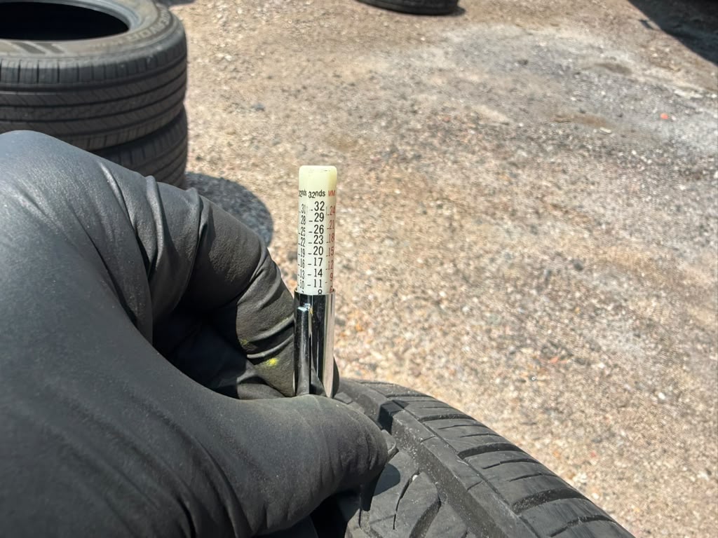 205/55R16 (3 Used Tires) Caldera Confidence