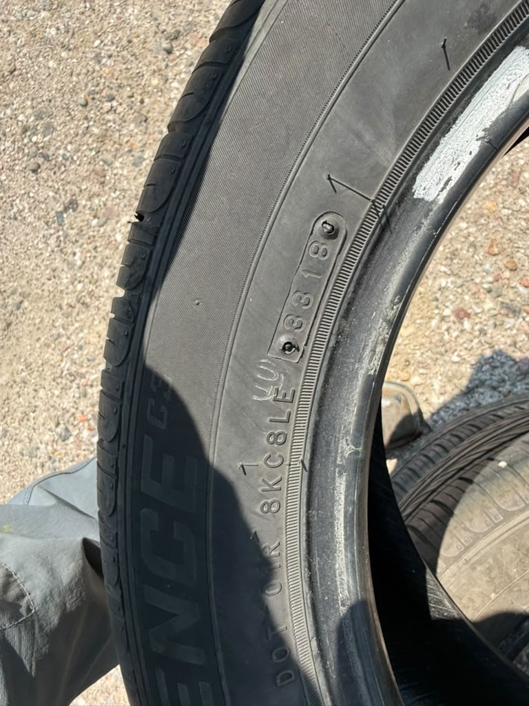 205/55R16 (3 Used Tires) Caldera Confidence