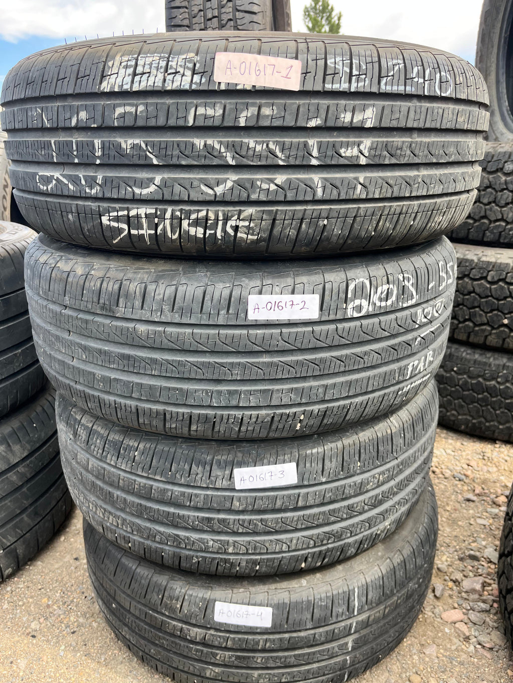 205/55R17 Set (4Used Tire) Pirelli Cinturato P7