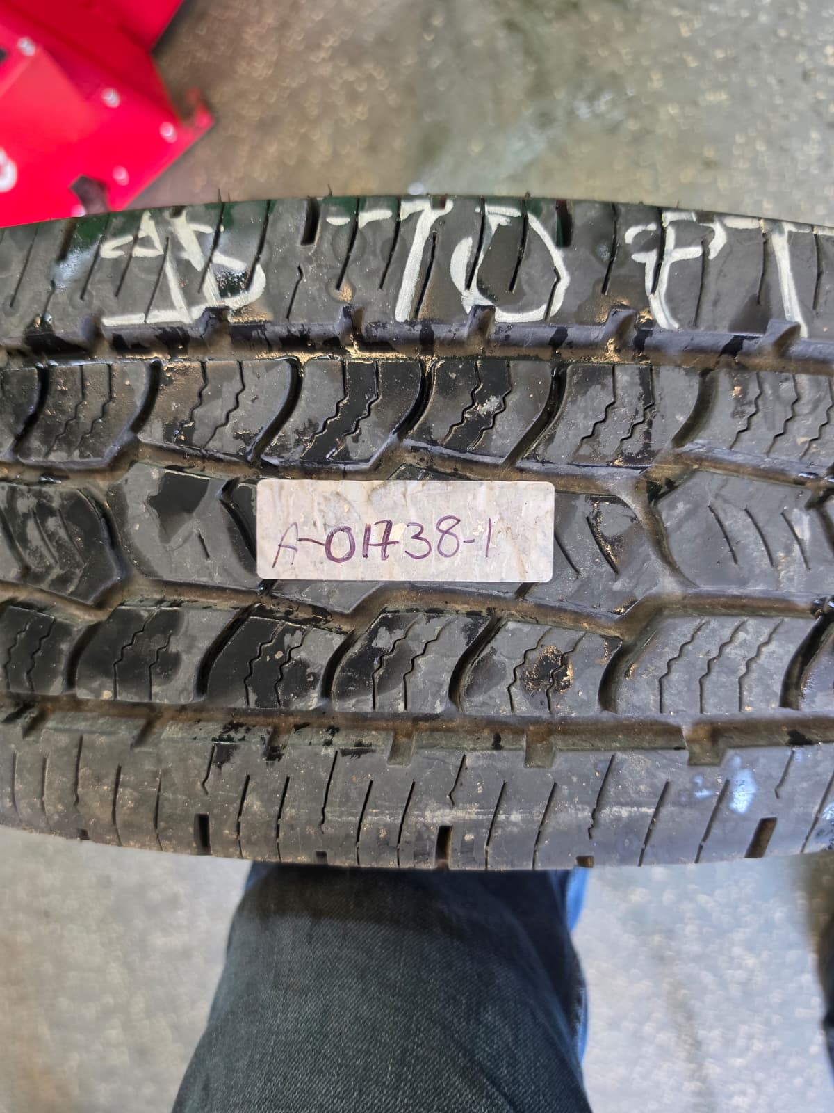 LT235/85R16 Single (1 Used Tire) Cooper Discoverer HTP