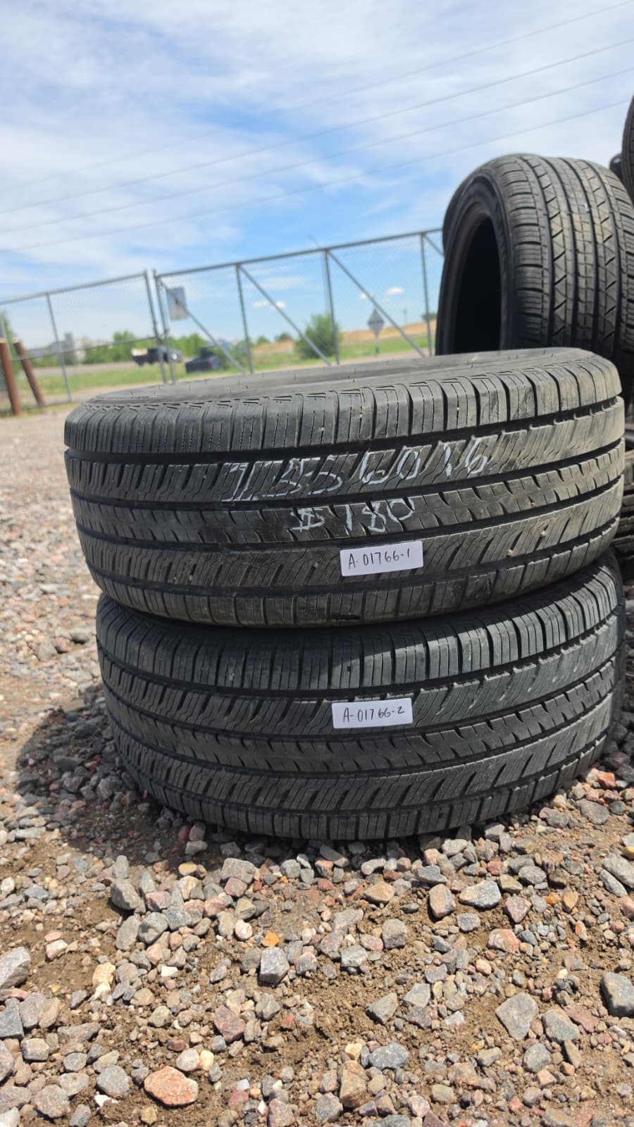 235/60R16 Pair (2 Used Tires) Yokohama Avid Ascend