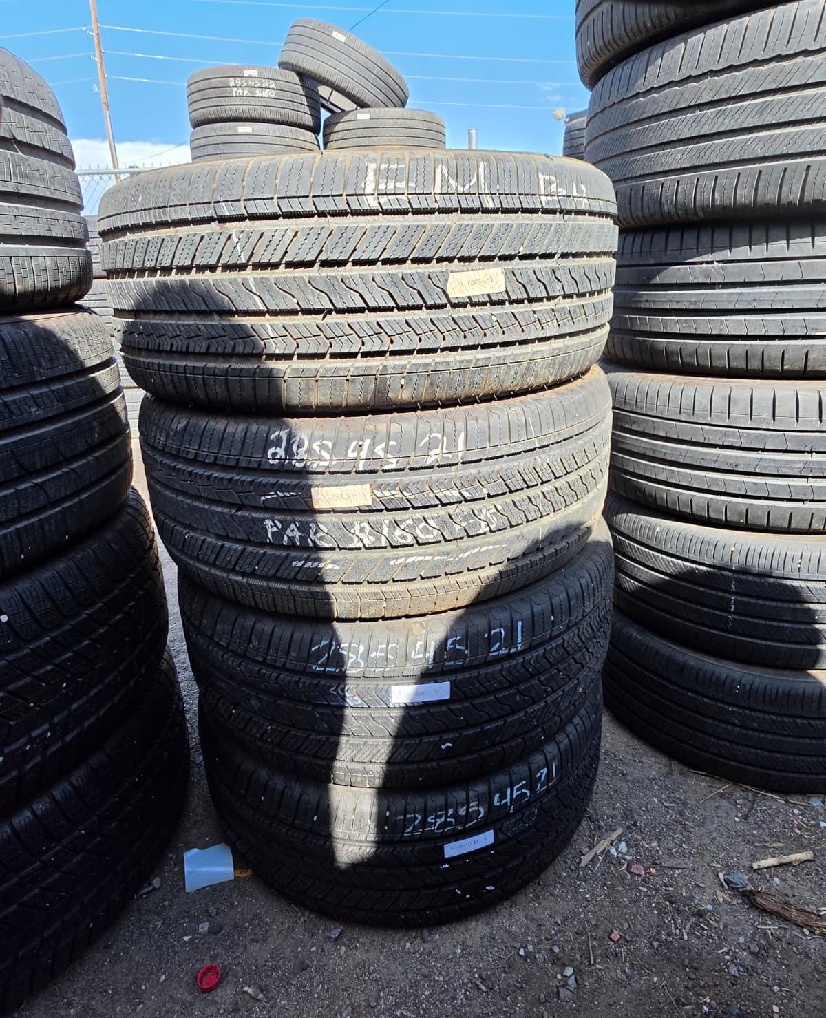 255/35R21 Set (4 Used Tires) Hankook ION EVO