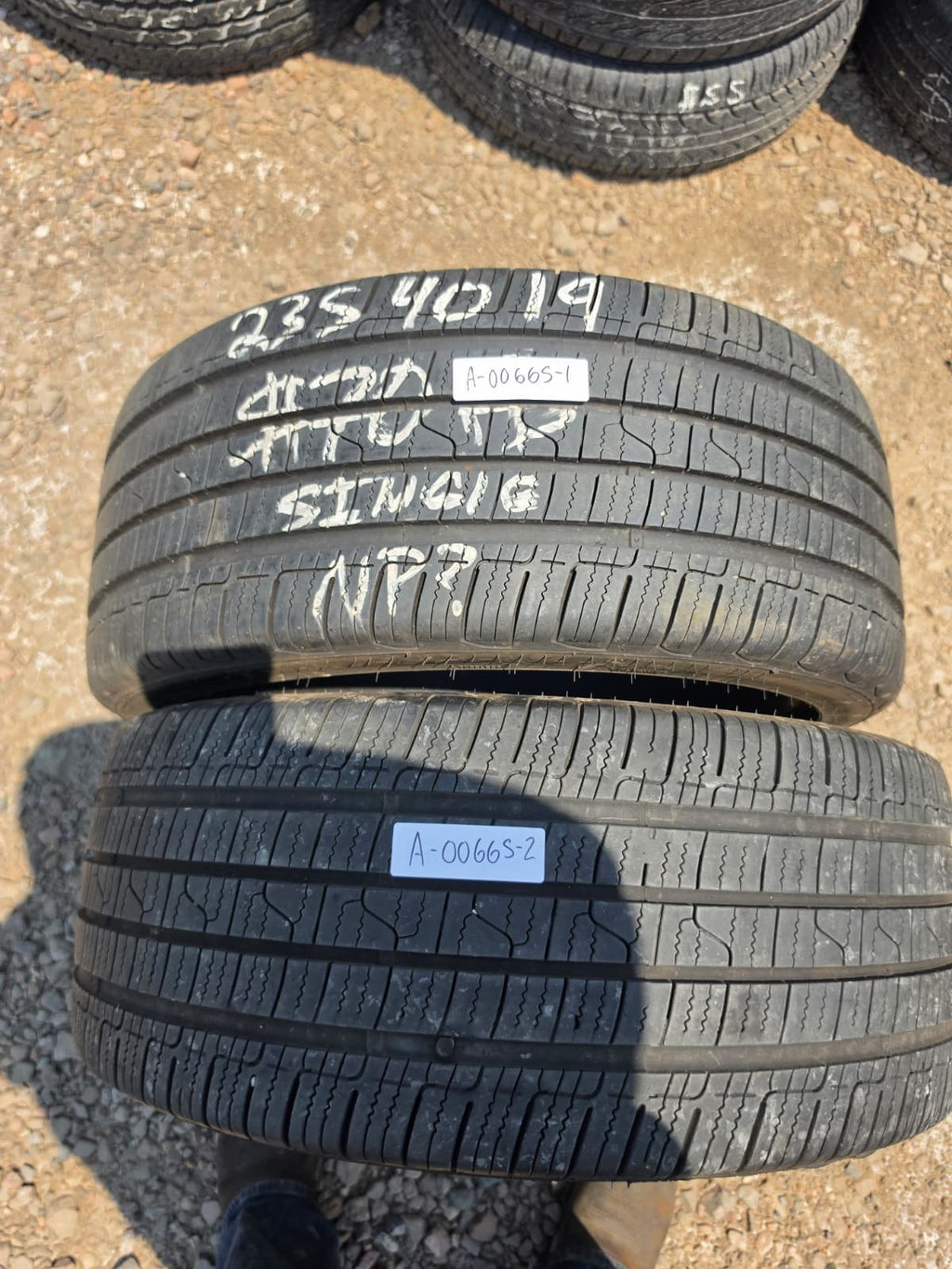 235/40R19 Pair (2 Used Tires) Dean Tires Road Control 2