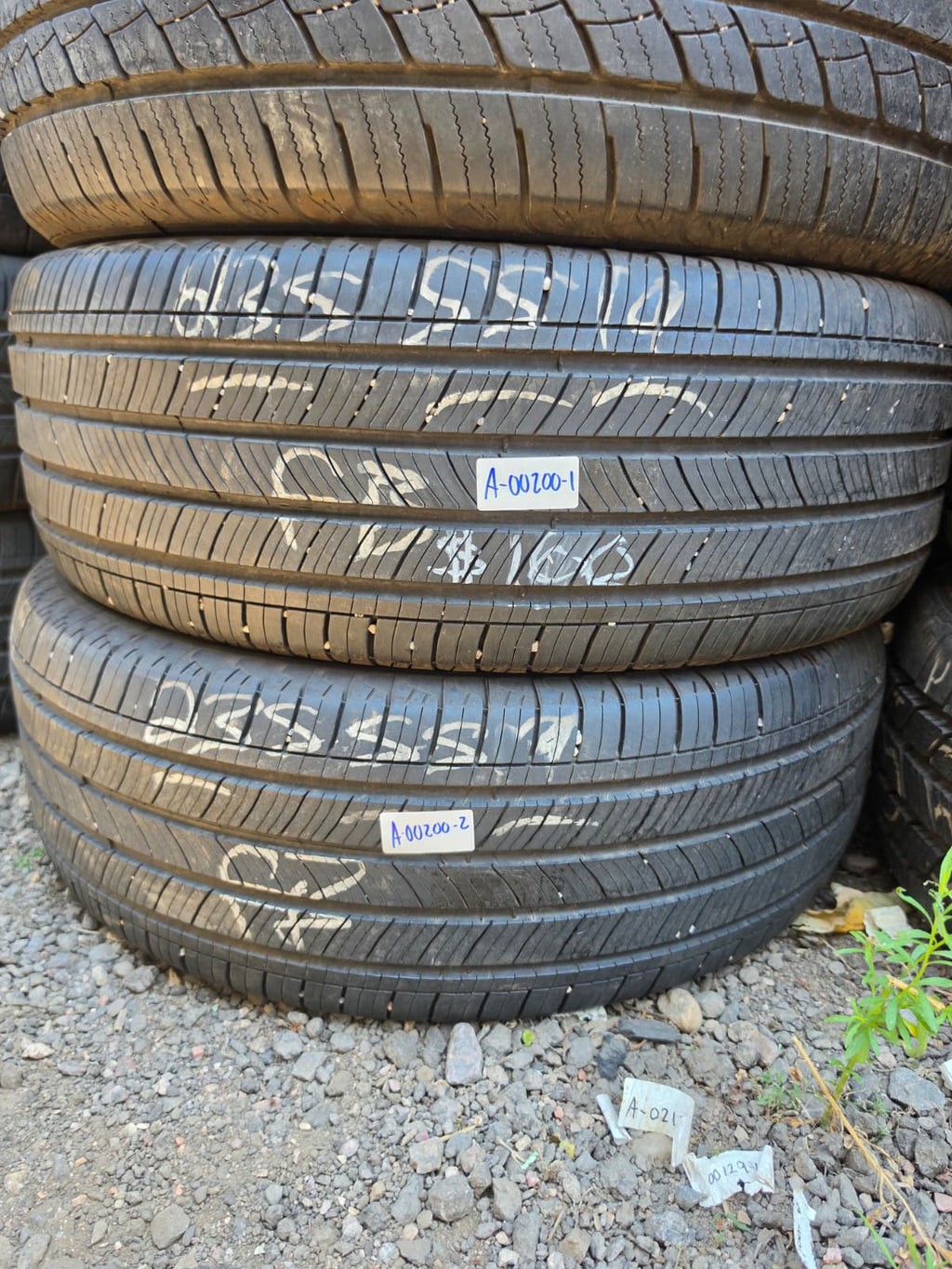 235/55R19 Pair (2 Used Tires) Michelin Primacy